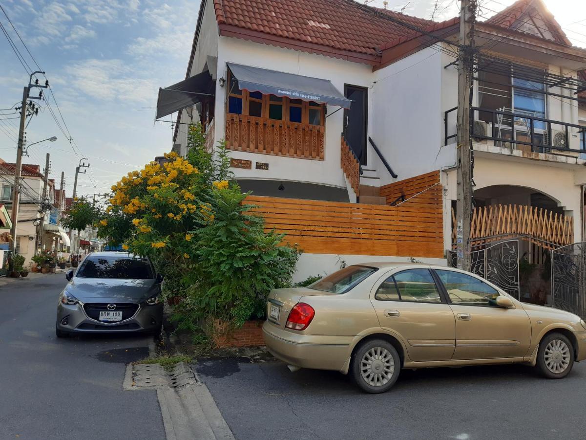 A & P House Apartment Bangkok Bagian luar foto
