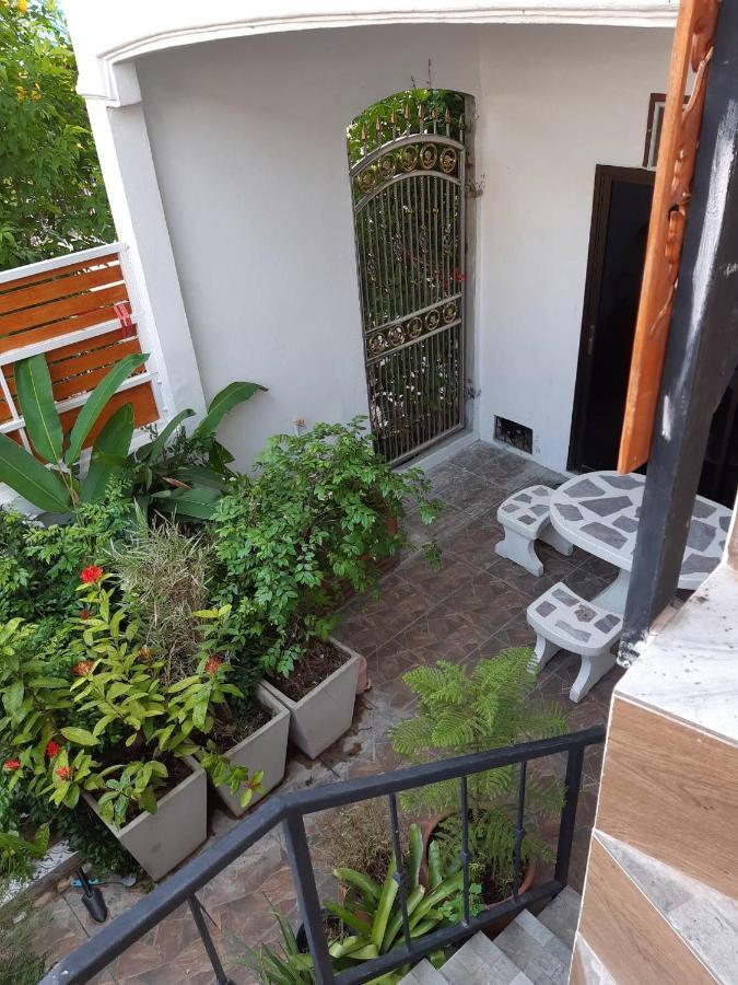 A & P House Apartment Bangkok Bagian luar foto